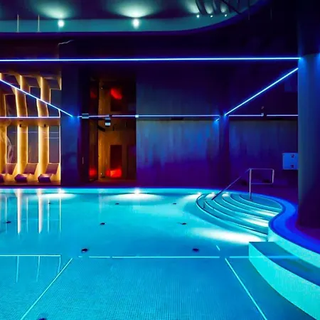 Komfortowy Z Widokiem Na Góry Z Sauną Oraz Basenem Złoty Horyzont Apartamento