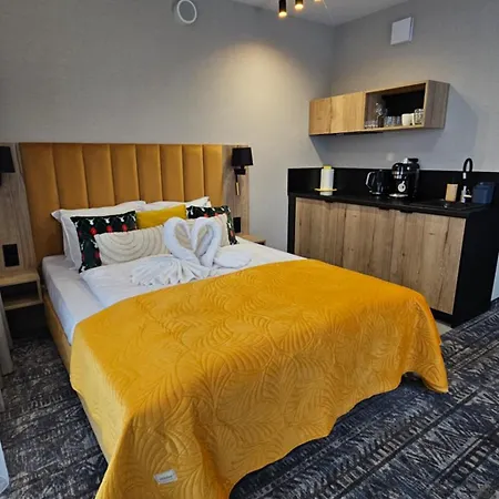 Komfortowy Z Widokiem Na Gory Z Sauna Oraz Basenem Zloty Horyzont Apartment