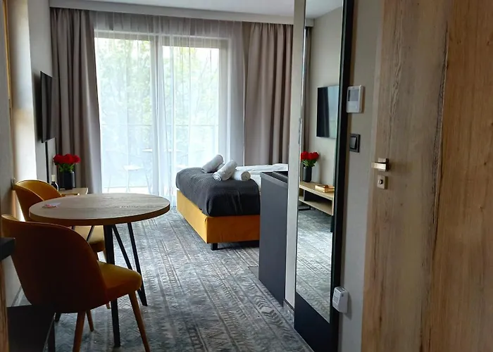 Komfortowy Z Widokiem Na Gory Z Sauna Oraz Basenem Zloty Horyzont Апартаменты *